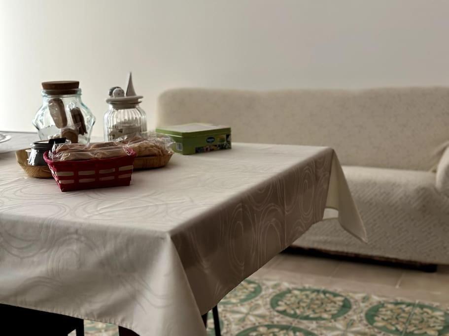 La Casa Di Nonna Celeste Бриндизи Екстериор снимка